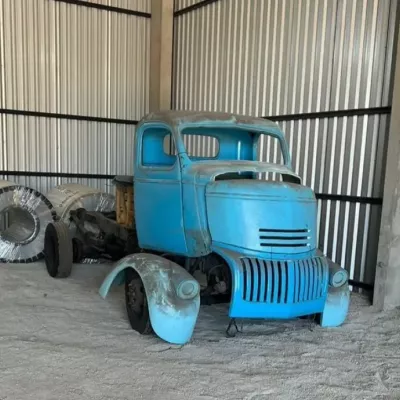 CAMINHAO COE FIBRA CHEVROLET 1946
